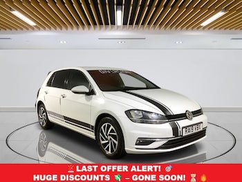 Volkswagen - Golf
