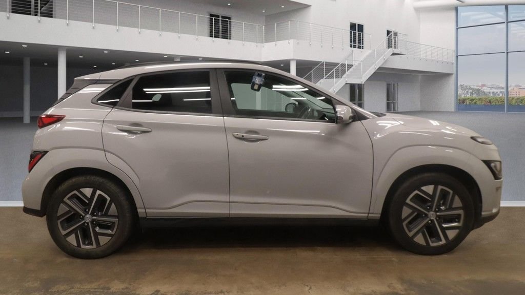 Used Hyundai KONA 2023 for sale - 77534728: Photo 11
