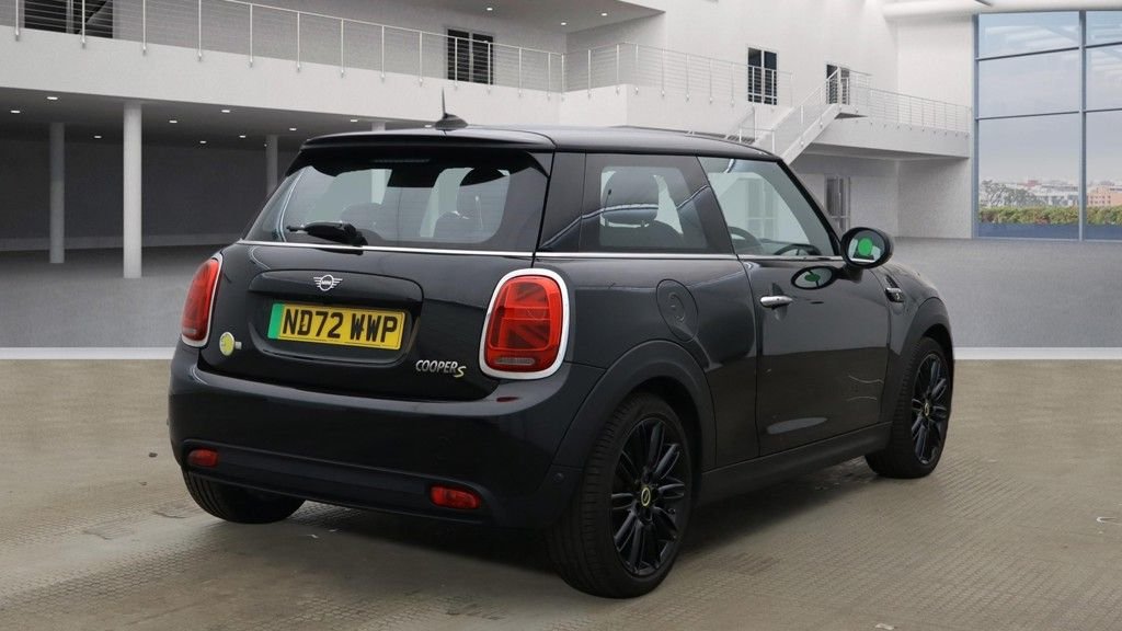 Used MINI Hatch 2022 for sale - 77360021: Photo 4