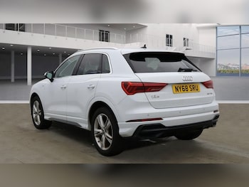 Used Audi Q3 2019 for sale - 76279843: Photo 3