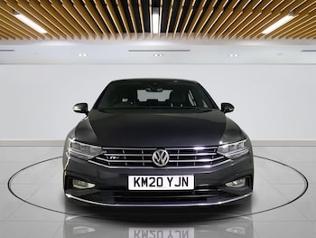 Used Volkswagen Passat 2020 for sale - 76474619: Photo
