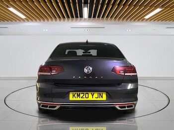 Used Volkswagen Passat 2020 for sale - 76474619: Photo