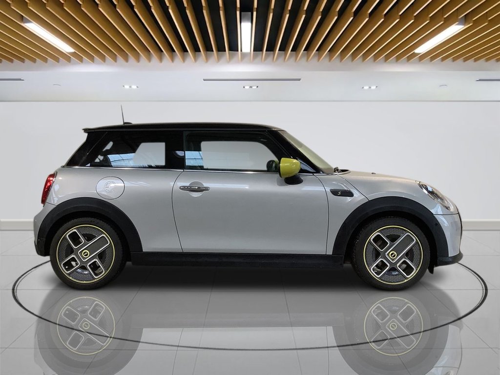 Used MINI Hatch 2022 for sale - 77733880: Photo 9