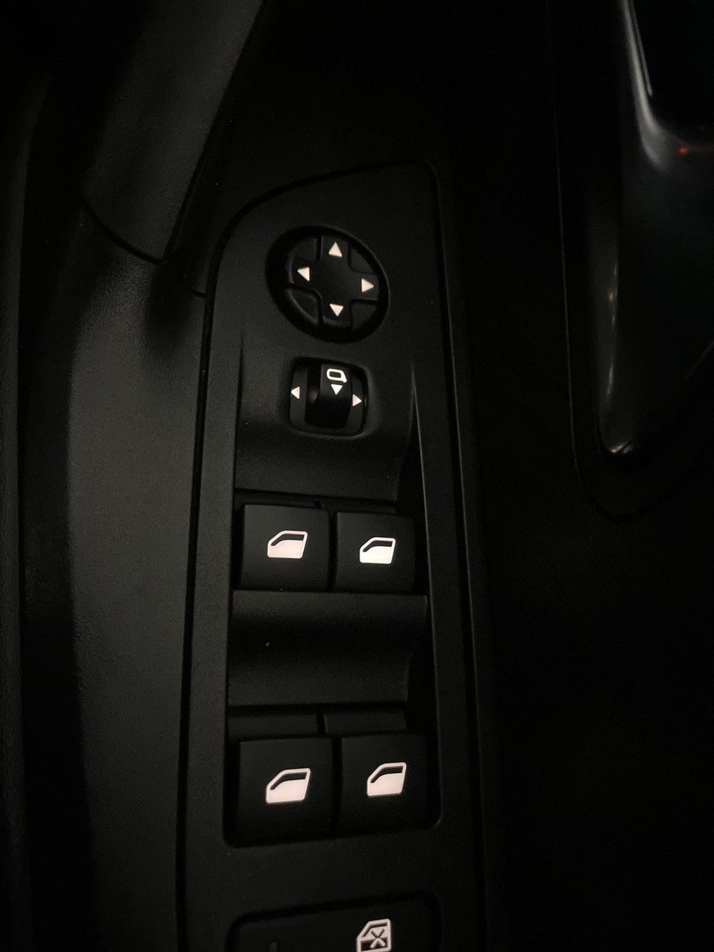 Used Peugeot 2008 2022 for sale - 76546431: Photo 27