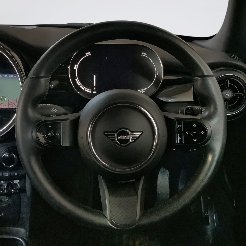 Used MINI Hatch 2022 for sale - 77835400: Photo 14