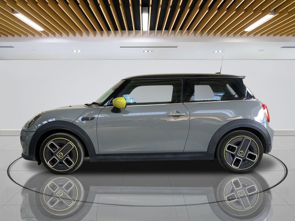 Used MINI Hatch 2022 for sale - 77835400: Photo 4