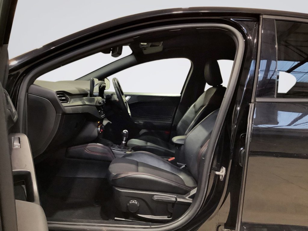 Used Ford Focus 2019 for sale - 77038082: Photo 12