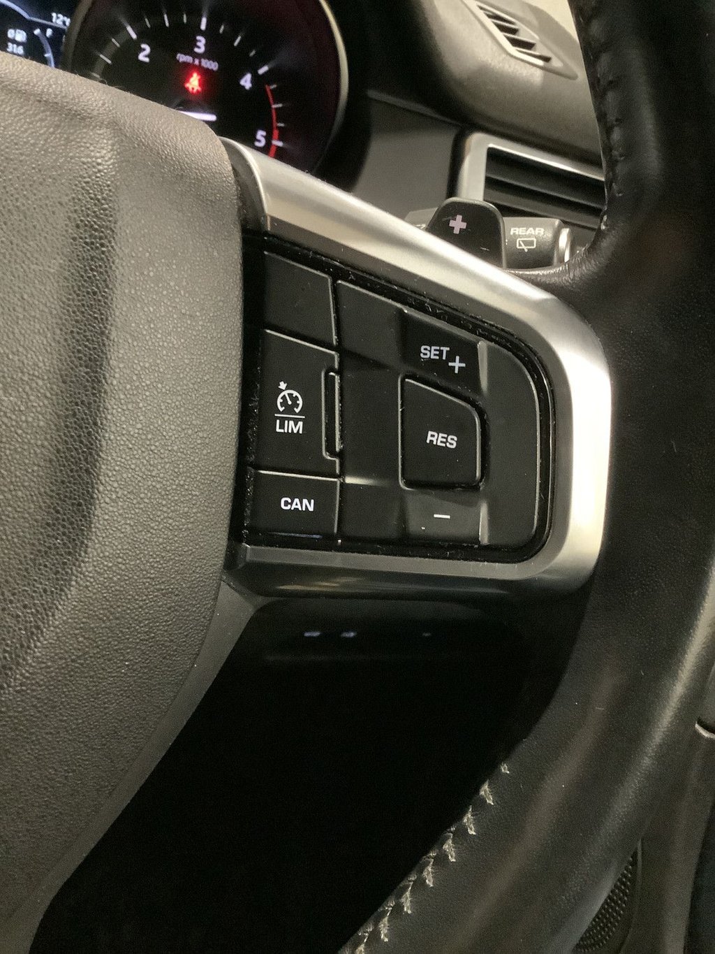 Used Land Rover Discovery Sport 2019 for sale - 77026843: Photo 19