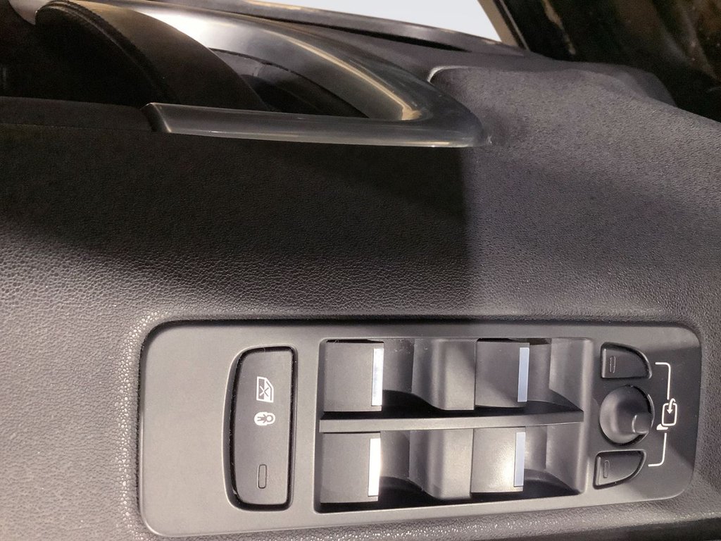 Used Land Rover Discovery Sport 2019 for sale - 77026843: Photo 26