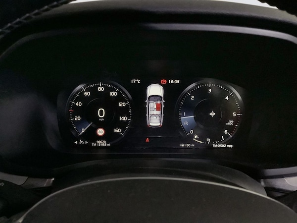 Used Volvo V60 2018 for sale - 76210046: Photo 17