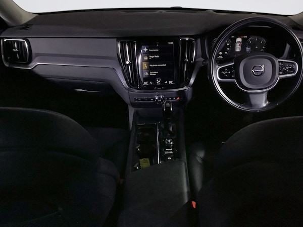 Used Volvo V60 2018 for sale - 76210046: Photo 2