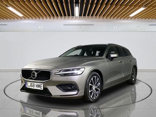 Used Volvo V60 2018 for sale - 76210046: Photo 3