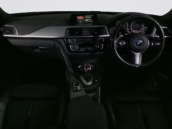 Used BMW 3 Series 2017 for sale - 76111870: Photo 3