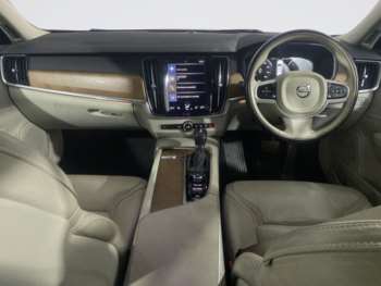 Used Volvo S90 2017 for sale - 74784757: Photo