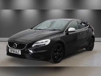Used Volvo V40 2018 for sale - 78349965: Photo
