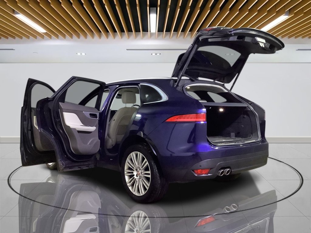 Used Jaguar F-Pace 2018 for sale - 76256710: Photo 10