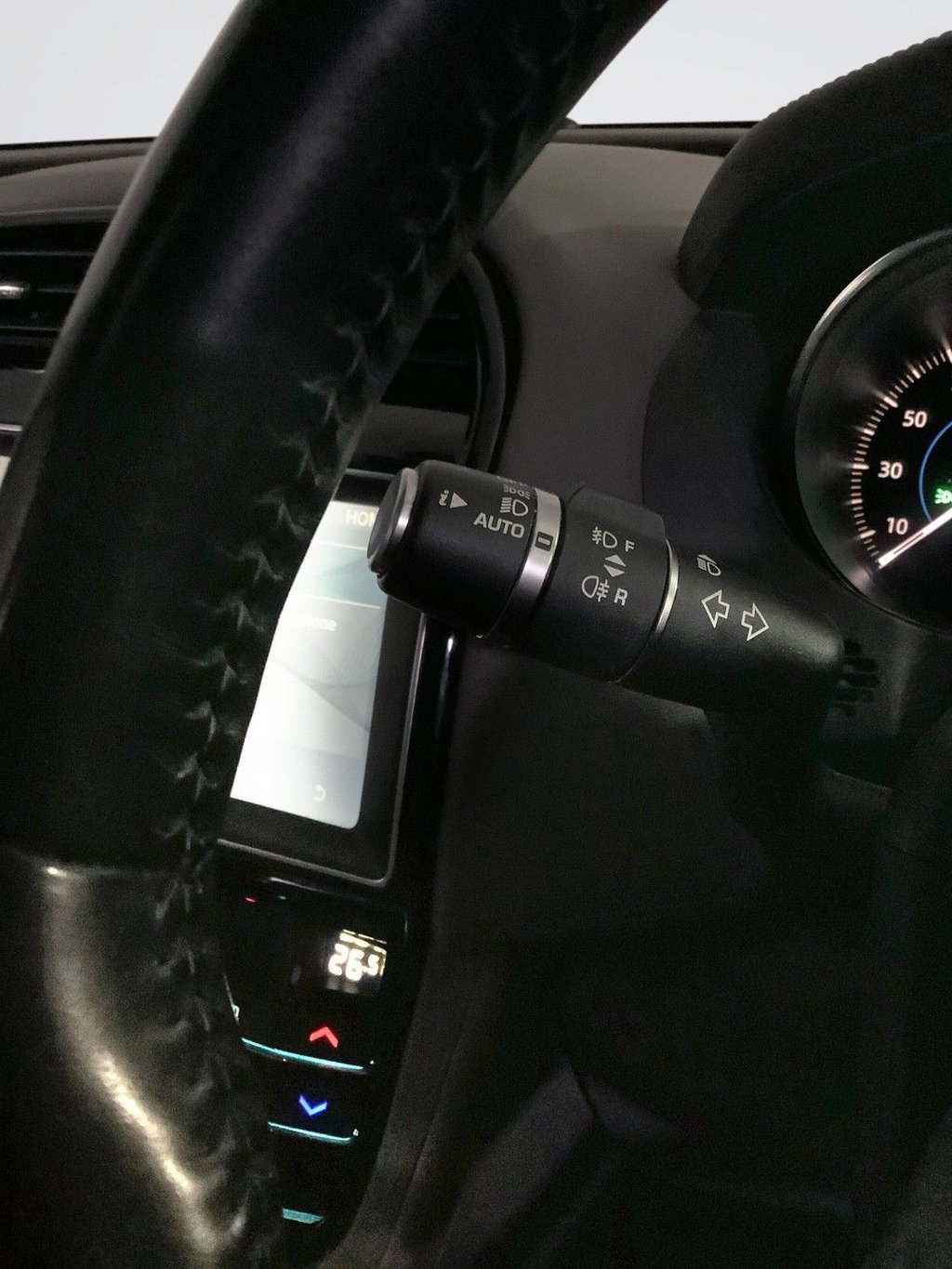 Used Jaguar F-Pace 2018 for sale - 76256710: Photo 20