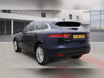 Used Jaguar F-Pace 2018 for sale - 76256710: Photo 3