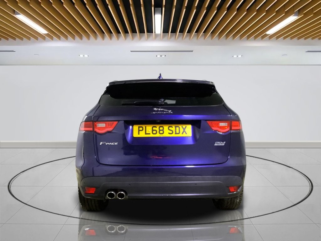 Used Jaguar F-Pace 2018 for sale - 76256710: Photo 7