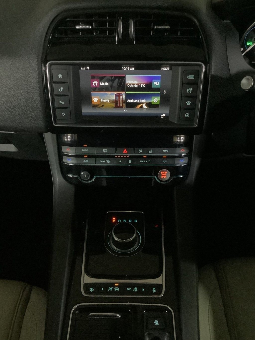 Used Jaguar F-Pace 2017 for sale - 76095814: Photo 25