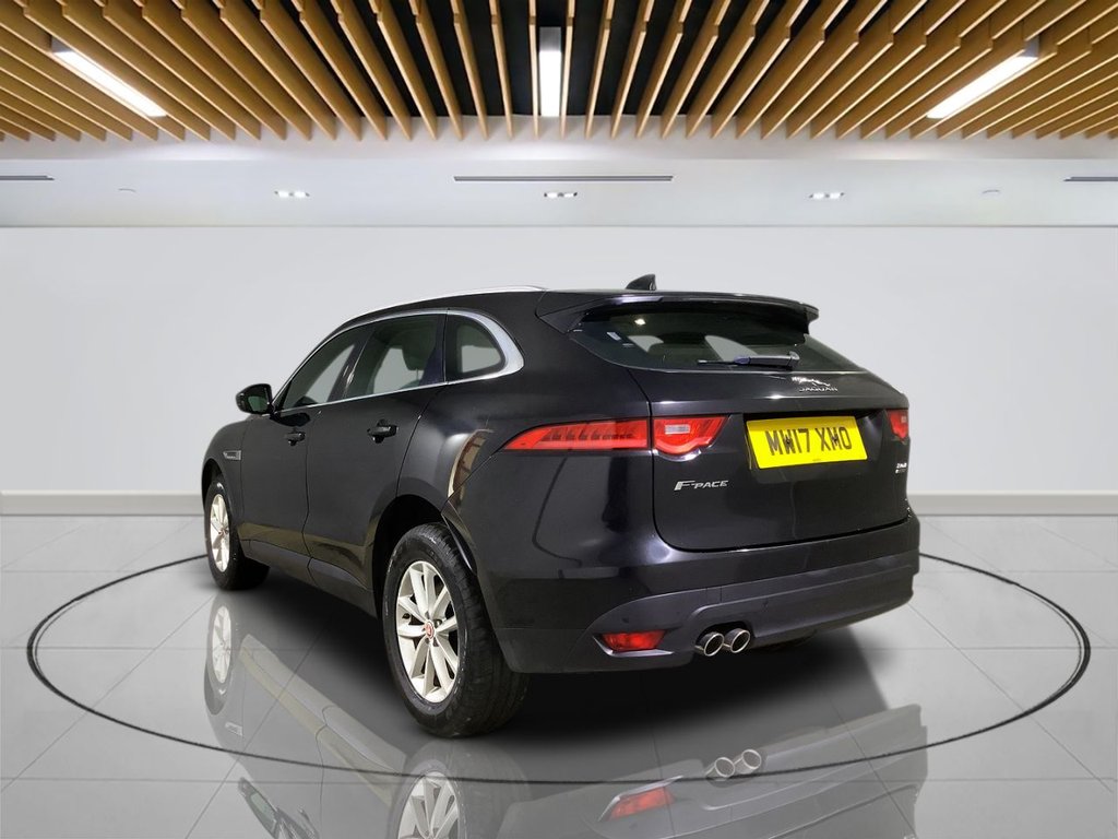 Used Jaguar F-Pace 2017 for sale - 76095814: Photo 7