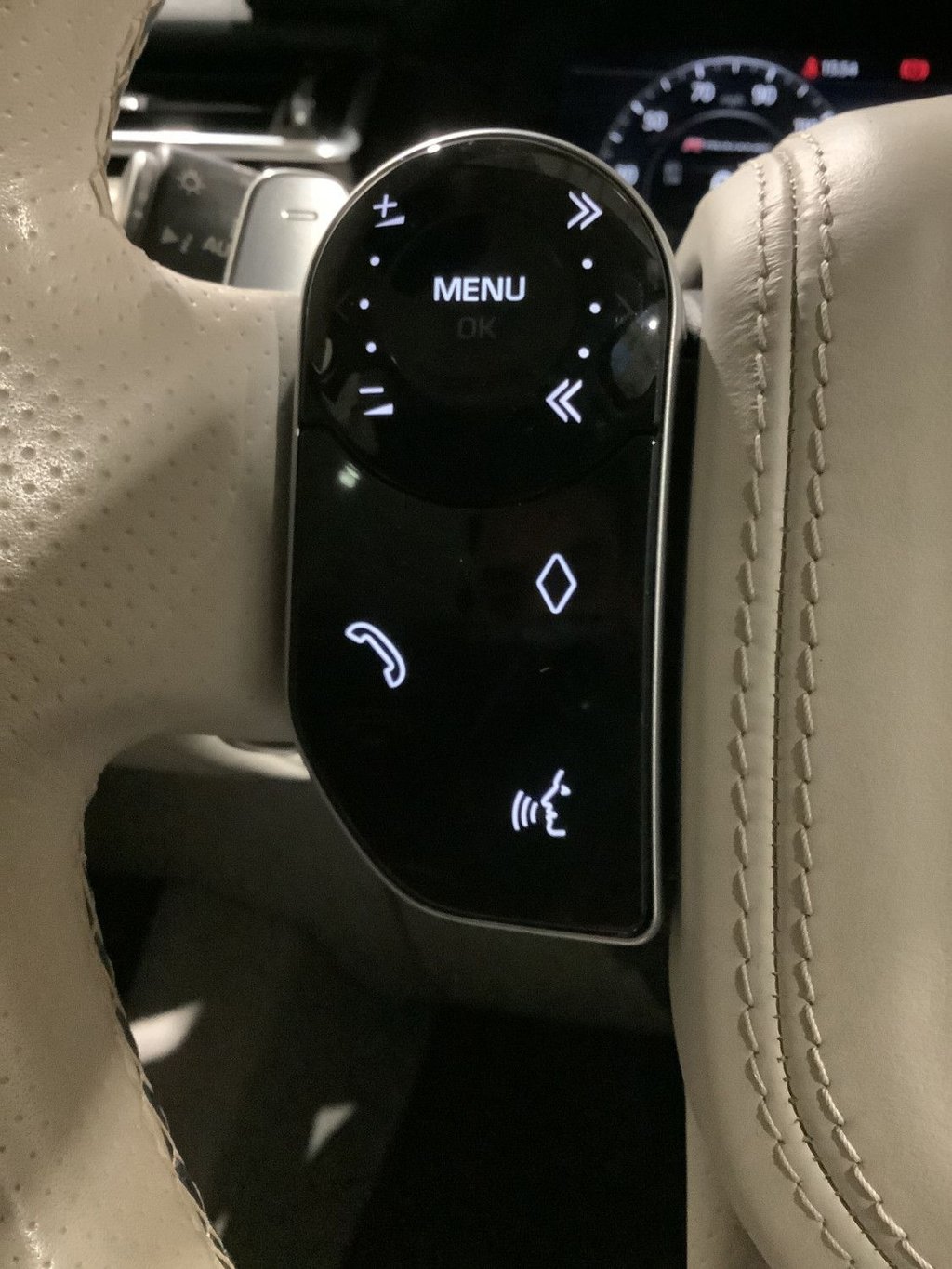 Used Land Rover Range Rover Velar 2019 for sale - 76962147: Photo 14