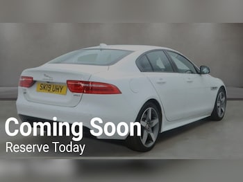 Used Jaguar XE 2019 for sale - 77780409: Photo