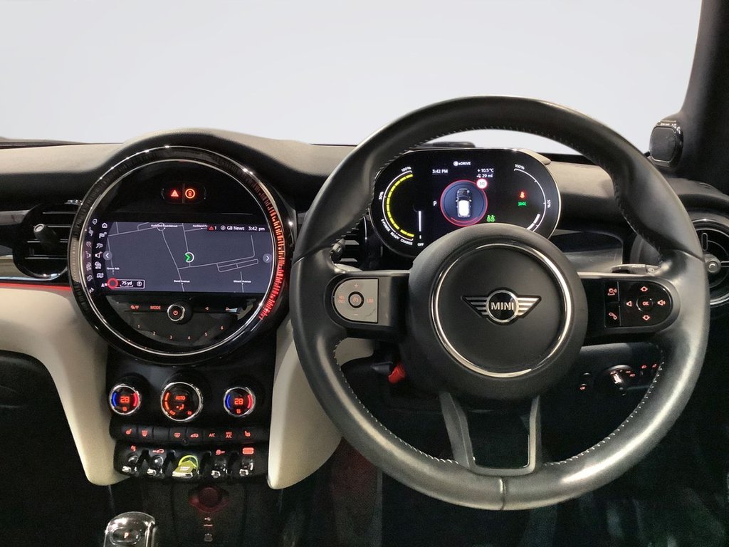 Used MINI Hatch 2022 for sale - 77576114: Photo 12