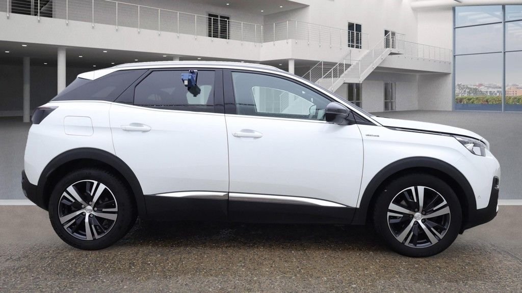 Used Peugeot 3008 2020 for sale - 76470619: Photo 5