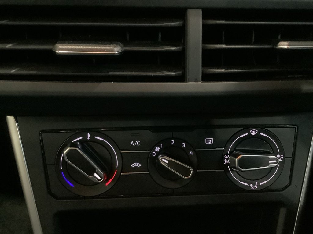 Used Volkswagen Polo 2023 for sale - 78008772: Photo 25