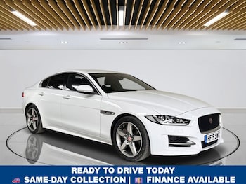 Used Jaguar XE 2019 for sale - 79562528: Photo
