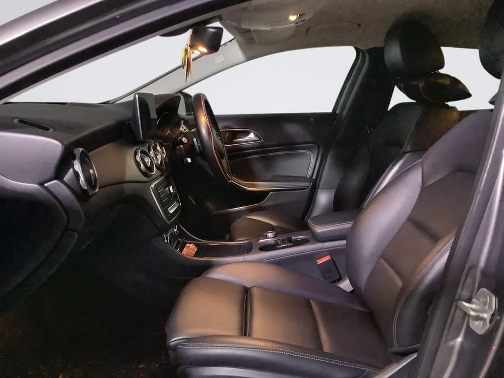 Used Mercedes-Benz GLA 2017 for sale - 76686583: Photo 12