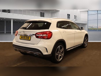 Used Mercedes-Benz GLA 2018 for sale - 76210618: Photo 4