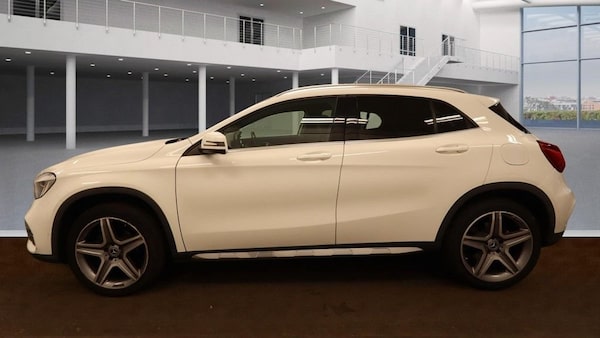 Used Mercedes-Benz GLA 2018 for sale - 76210618: Photo 6