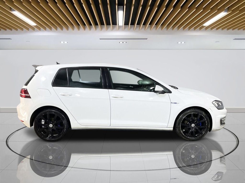 Used Volkswagen Golf 2016 for sale - 77059594: Photo 7