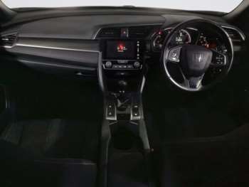 Used Honda Civic 2017 for sale - 74922463: Photo