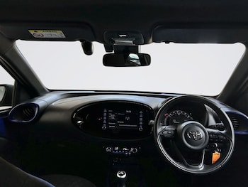 Used Toyota Aygo X 2023 for sale - 78371837: Photo