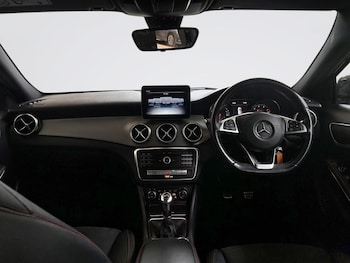 Used Mercedes-Benz GLA 2019 for sale - 79265247: Photo