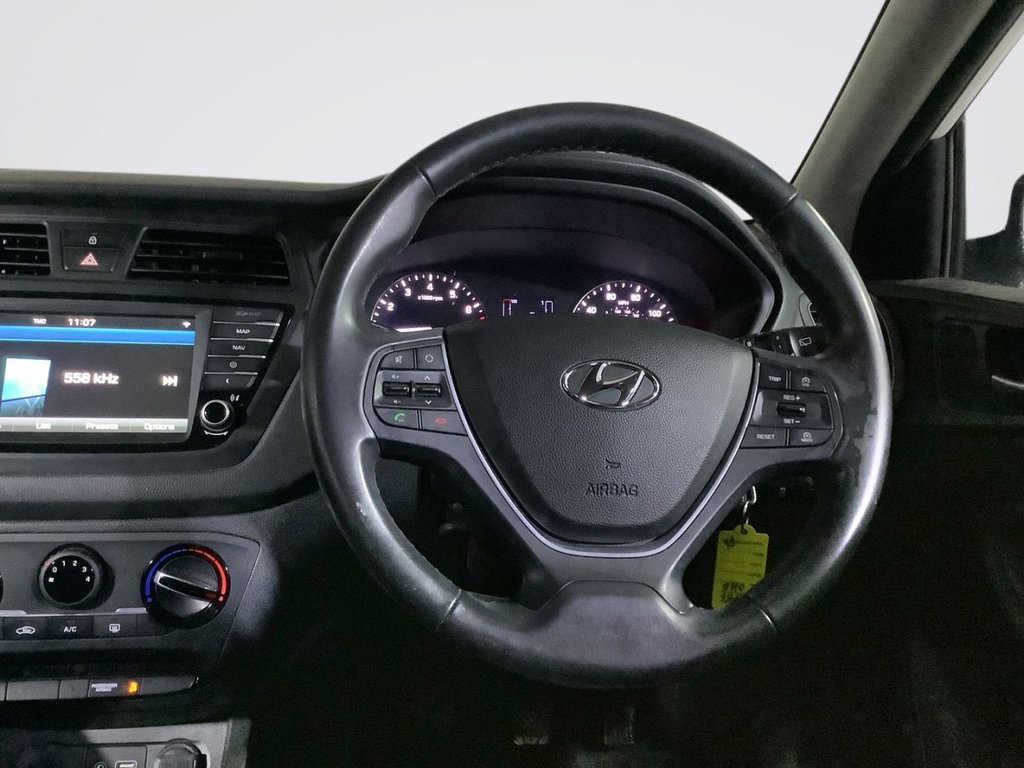 Used Hyundai i20 2016 for sale - 76459280: Photo 15