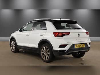 Used Volkswagen T-Roc 2019 for sale - 79643059: Photo