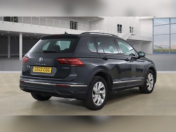 Used Volkswagen Tiguan 2022 for sale - 76430385: Photo