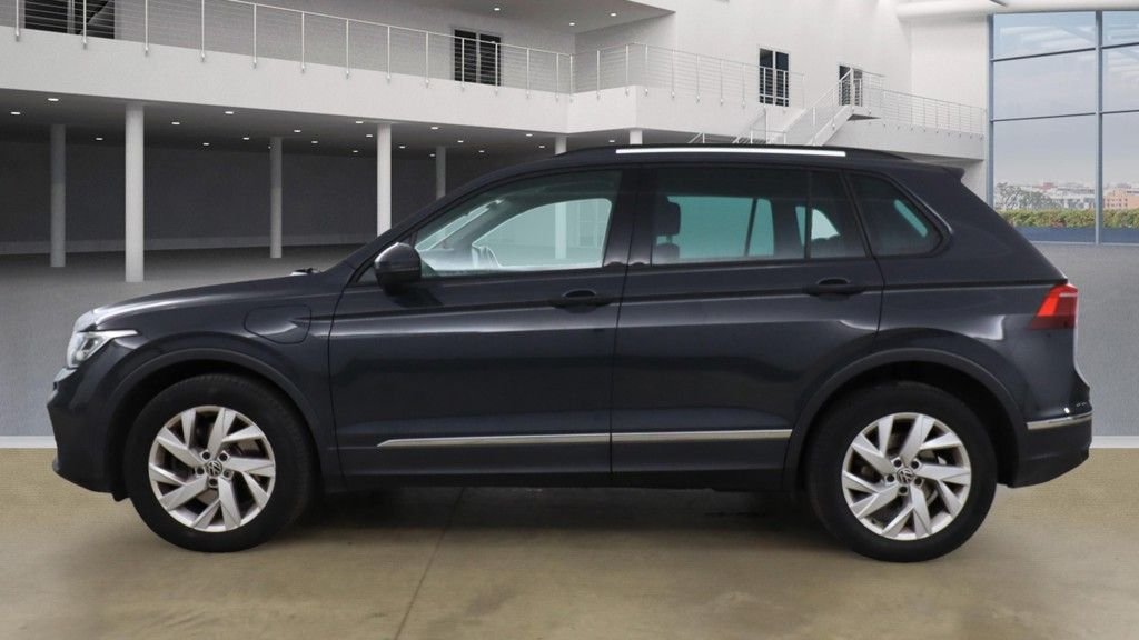 Used Volkswagen Tiguan 2022 for sale - 76430385: Photo 6