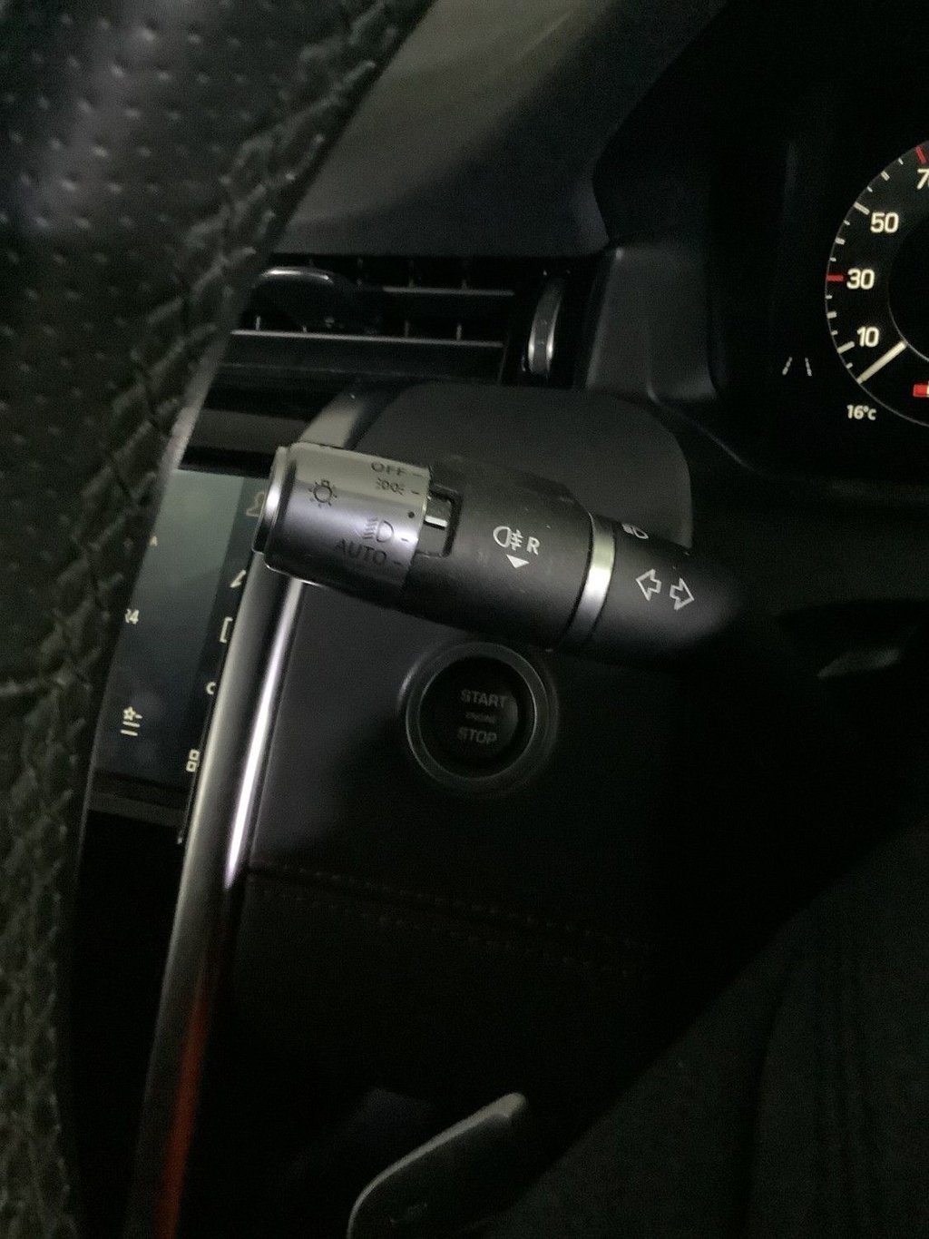 Used Land Rover Discovery Sport 2021 for sale - 76582153: Photo 20