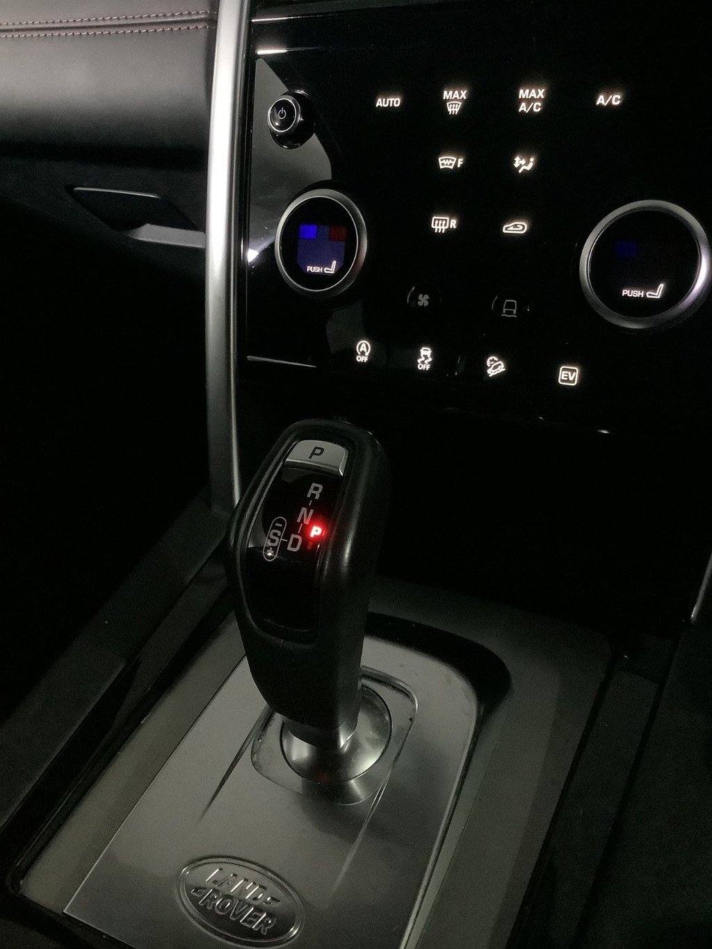 Used Land Rover Discovery Sport 2021 for sale - 76582153: Photo 25