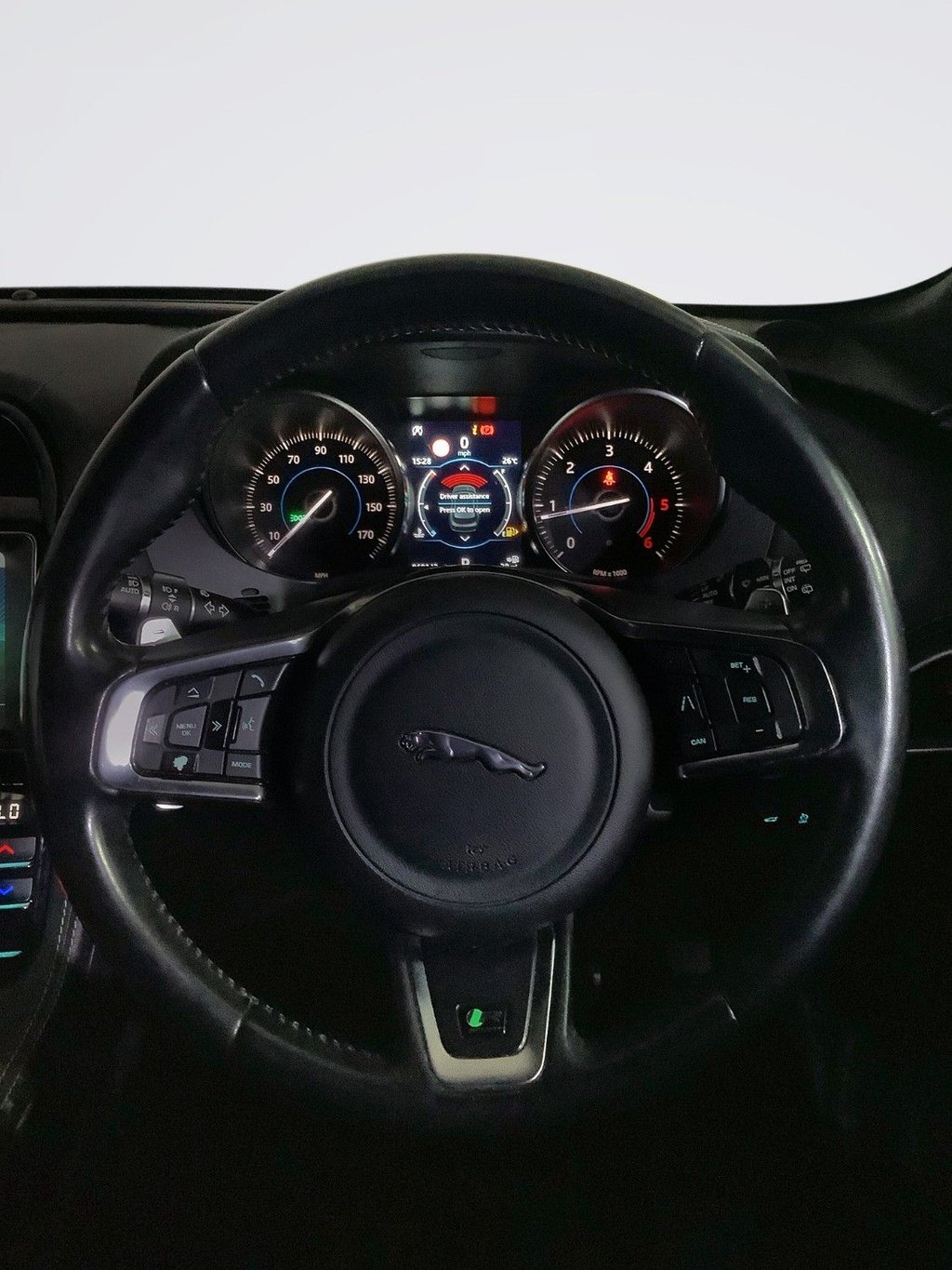 Used Jaguar F-Pace 2019 for sale - 76520584: Photo 16