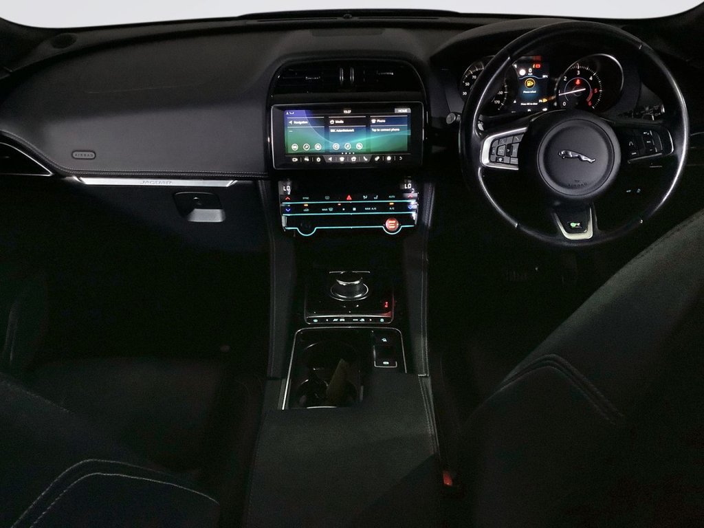 Used Jaguar F-Pace 2019 for sale - 76520584: Photo 3