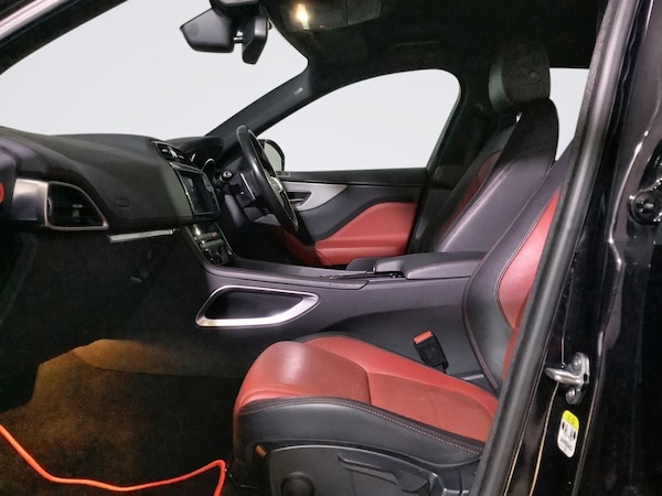 Used Jaguar F-Pace 2018 for sale - 76172828: Photo 12