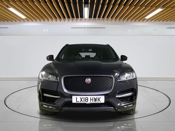Used Jaguar F-Pace 2018 for sale - 76172828: Photo 2