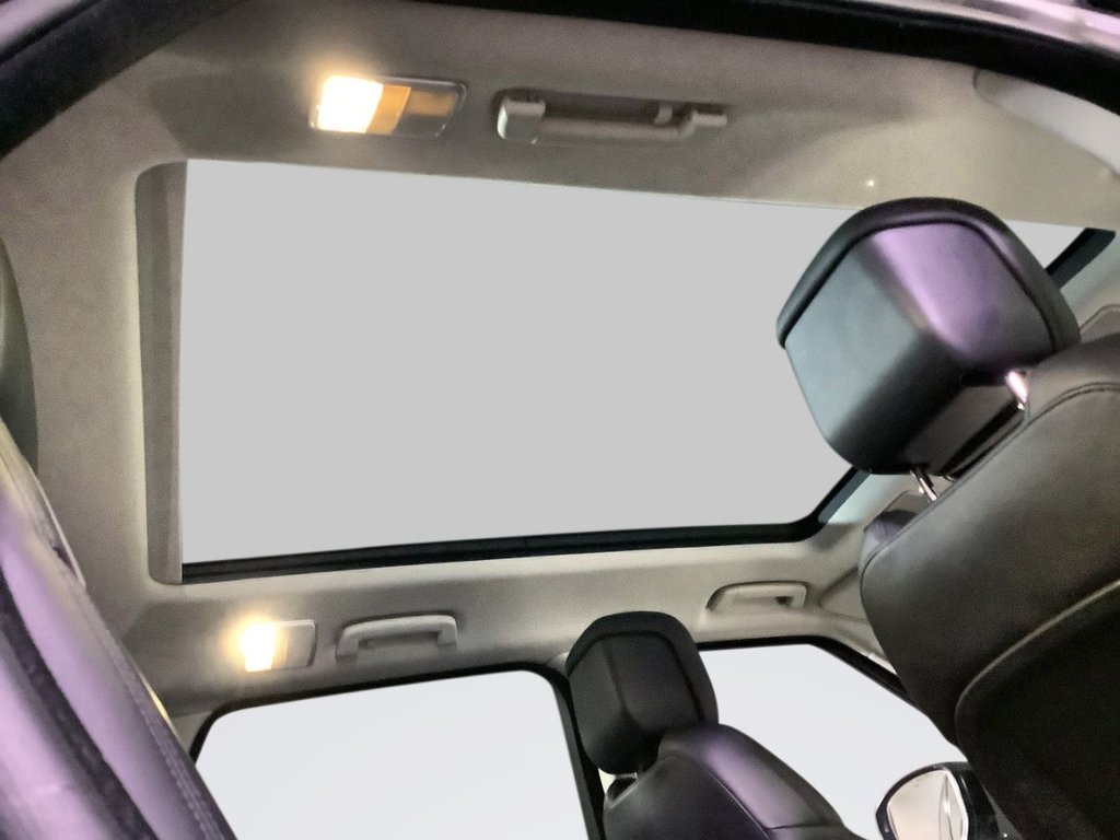 Used Land Rover Range Rover Sport 2018 for sale - 76496189: Photo 11