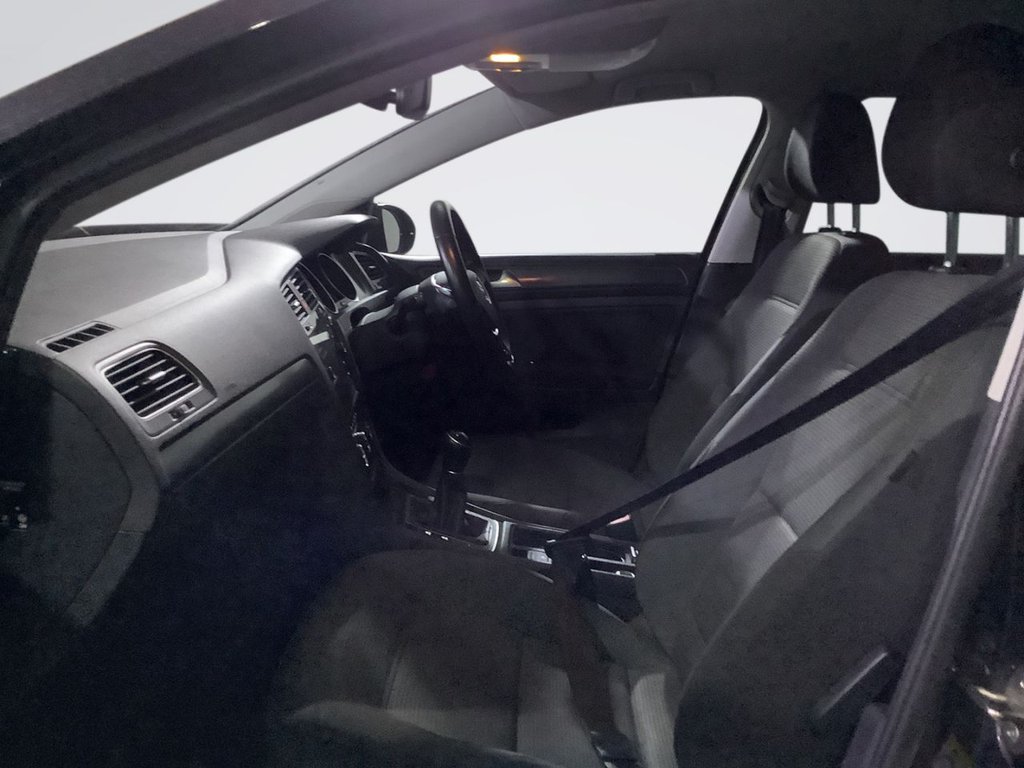 Used Volkswagen Golf 2019 for sale - 78145447: Photo 8